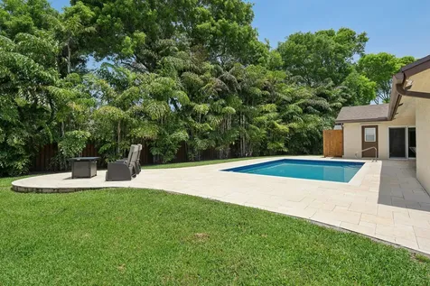 6085 Elmwood Drive Boca Raton FL 33433