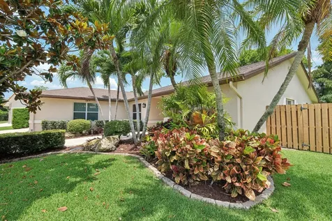 6085 Elmwood Drive Boca Raton FL 33433