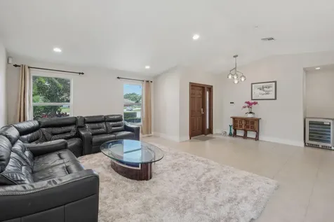 6085 Elmwood Drive Boca Raton FL 33433