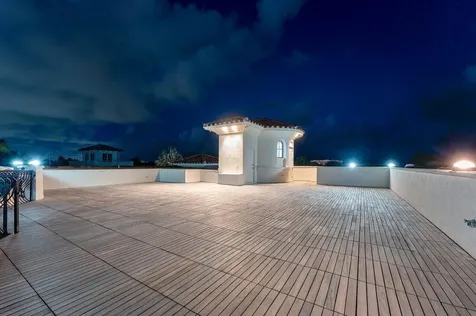 155 Se Spanish Trail Boca Raton FL 33432