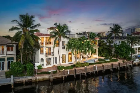 155 Se Spanish Trail Boca Raton FL 33432