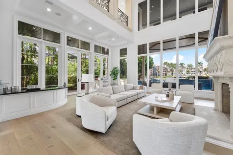 155 Se Spanish Trail Boca Raton FL 33432