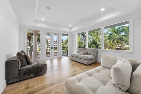 155 Se Spanish Trail Boca Raton FL 33432
