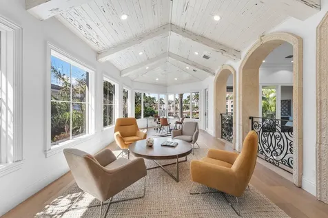 155 Se Spanish Trail Boca Raton FL 33432