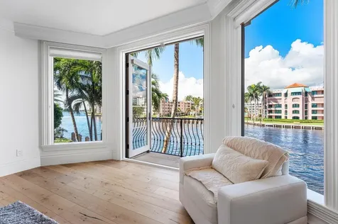 155 Se Spanish Trail Boca Raton FL 33432