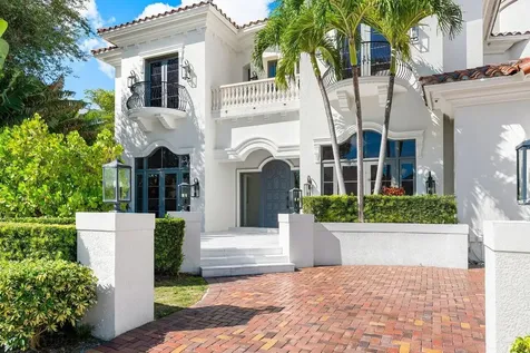 155 Se Spanish Trail Boca Raton FL 33432