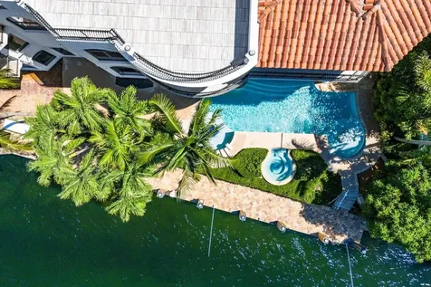 155 Se Spanish Trail Boca Raton FL 33432