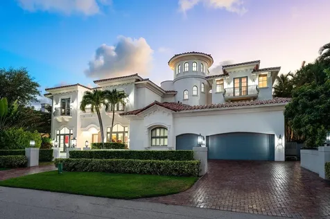 155 Se Spanish Trail Boca Raton FL 33432