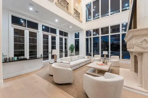 155 Se Spanish Trail Boca Raton FL 33432
