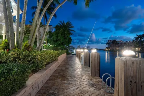 155 Se Spanish Trail Boca Raton FL 33432