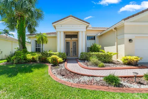 525 Sw Lake Manatee Way Port Saint Lucie FL 34986
