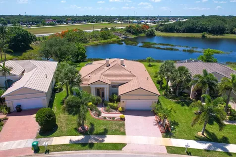 525 Sw Lake Manatee Way Port Saint Lucie FL 34986