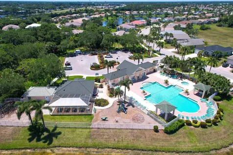 525 Sw Lake Manatee Way Port Saint Lucie FL 34986