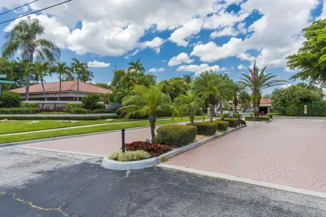 23155 L Ermitage Circle Boca Raton FL 33433