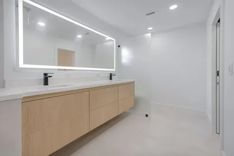 23155 L Ermitage Circle Boca Raton FL 33433