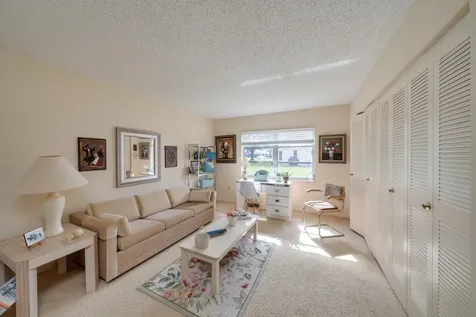 14240 Nesting Way Delray Beach FL 33484