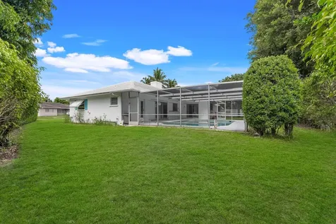 1937 Park Place Boca Raton FL 33486