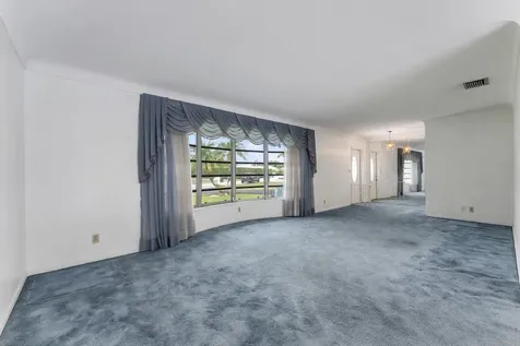 1937 Park Place Boca Raton FL 33486