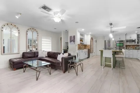 2850 Nw 26th Court Boca Raton FL 33434