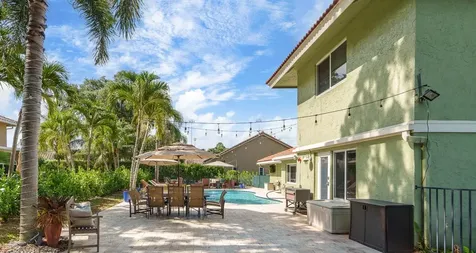 2850 Nw 26th Court Boca Raton FL 33434