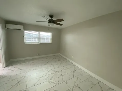 914 N Federal Highway Lake Worth Beach FL 33460