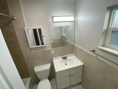 914 N Federal Highway Lake Worth Beach FL 33460