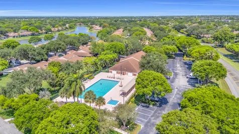 8076 Sweetbriar Way Boca Raton FL 33496