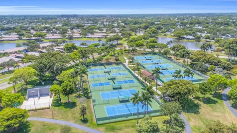 8076 Sweetbriar Way Boca Raton FL 33496