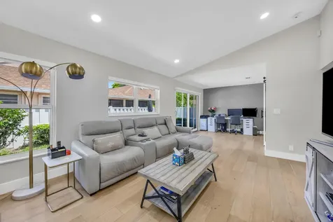 8076 Sweetbriar Way Boca Raton FL 33496