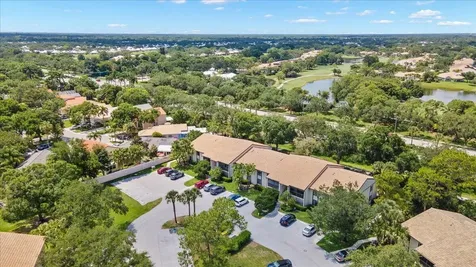1995 Sw Silver Pine Way Palm City FL 34990