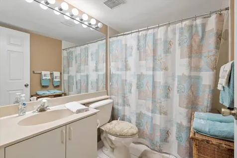 1995 Sw Silver Pine Way Palm City FL 34990