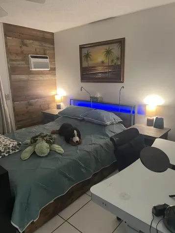132 Berkshire F West Palm Beach FL 33417