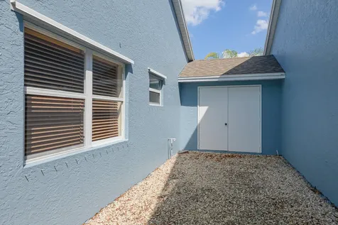 1062 Nw Tuscany Drive Port Saint Lucie FL 34986