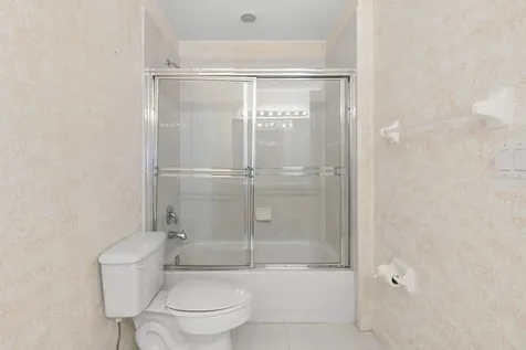 154 Berenger Walk Royal Palm Beach FL 33414