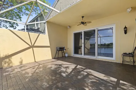 154 Berenger Walk Royal Palm Beach FL 33414