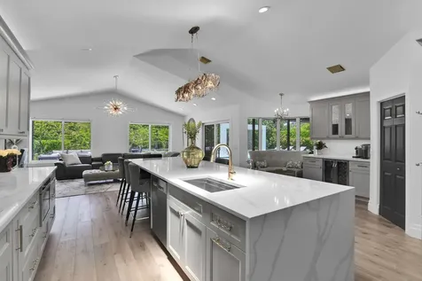 21082 Sweetwater Lane Boca Raton FL 33428