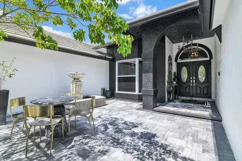 21082 Sweetwater Lane Boca Raton FL 33428