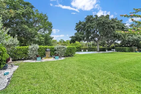21082 Sweetwater Lane Boca Raton FL 33428