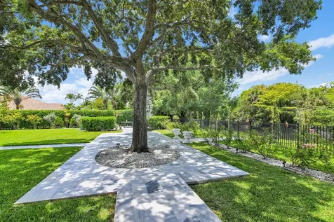 21082 Sweetwater Lane Boca Raton FL 33428