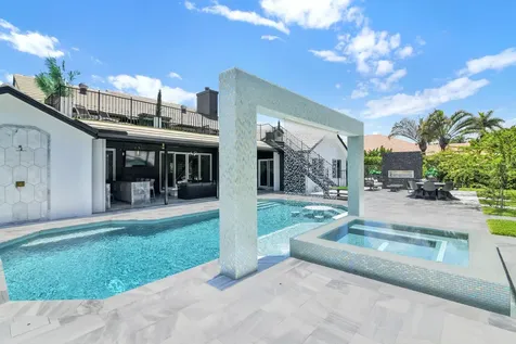 21082 Sweetwater Lane Boca Raton FL 33428