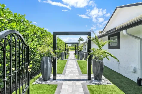 21082 Sweetwater Lane Boca Raton FL 33428