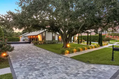 21082 Sweetwater Lane Boca Raton FL 33428