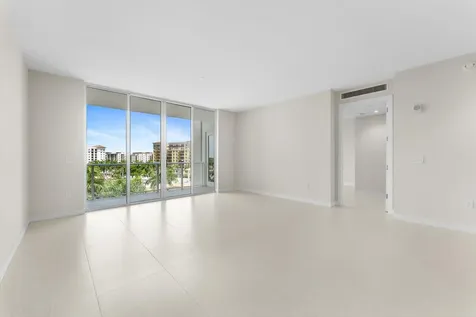 220 Se Mizner Boulevard Boca Raton FL 33432