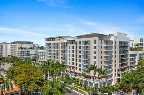 220 Se Mizner Boulevard Boca Raton FL 33432
