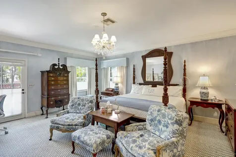 645 Riomar Drive Vero Beach FL 32963