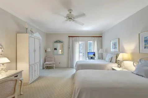 645 Riomar Drive Vero Beach FL 32963