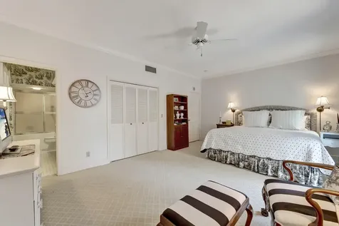 645 Riomar Drive Vero Beach FL 32963