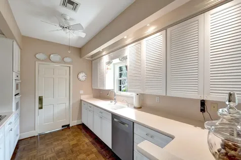 645 Riomar Drive Vero Beach FL 32963