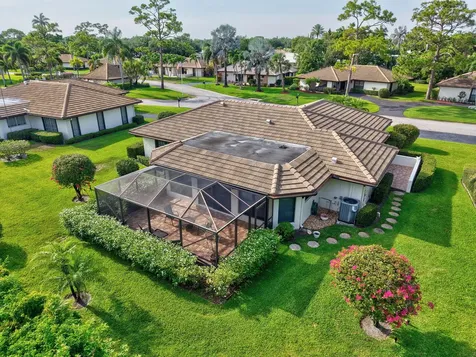 438 Pine Villa Drive Atlantis FL 33462