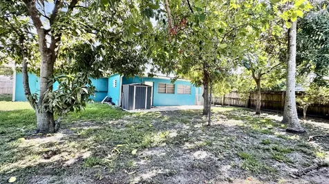 629 Troy Boulevard West Palm Beach FL 33409